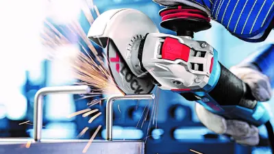 Bluelook_Keyvisual_metalcuttin_x-lock